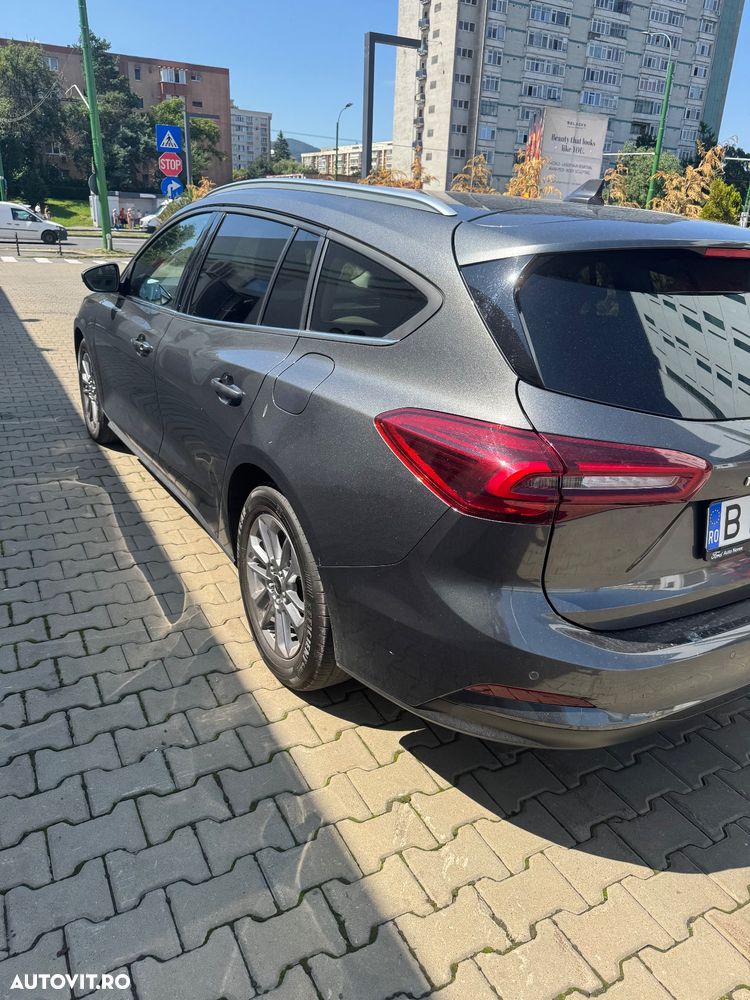 Ford Focus 1.5 EcoBlue 8AT Titanium - 5