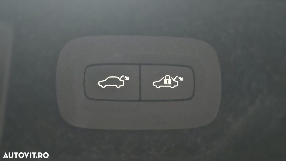 Volvo S90 D5 AWD Inscription - 27