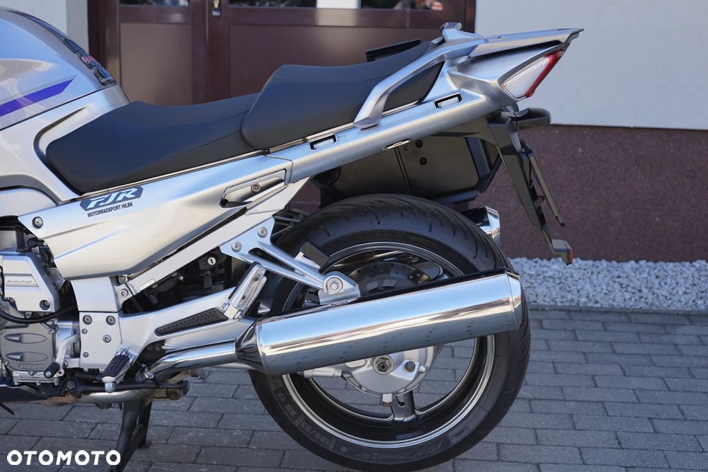 Yamaha FJR - 26