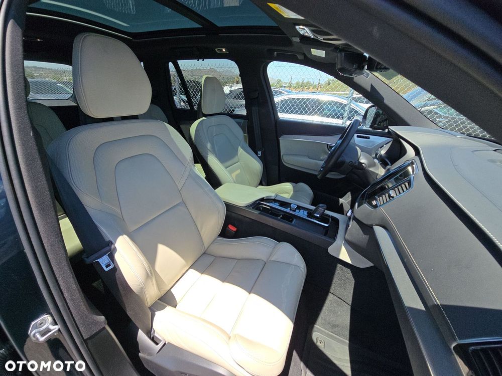 Volvo XC 90 T8 AWD Recharge Geartronic Inscription Edition - 9