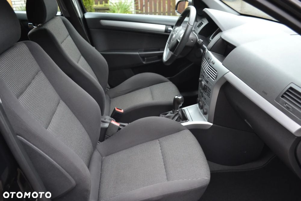 Opel Astra - 20