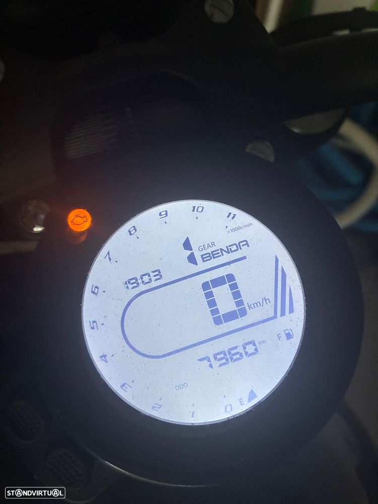Keeway V-Cruise 125 - 2
