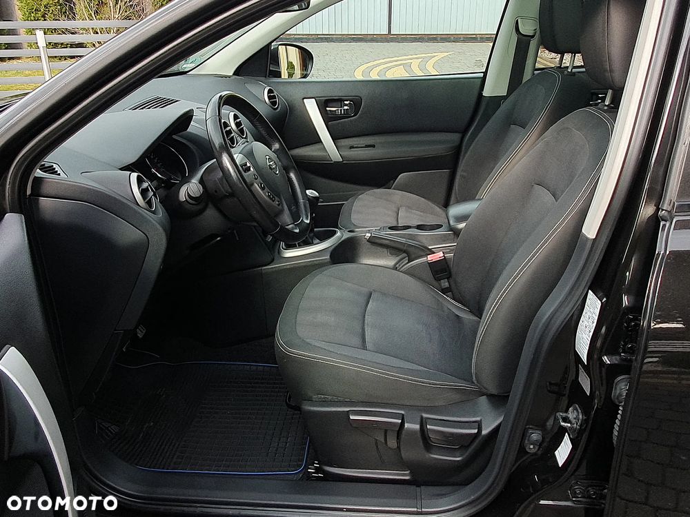 Nissan Qashqai 2.0 Tekna - 25