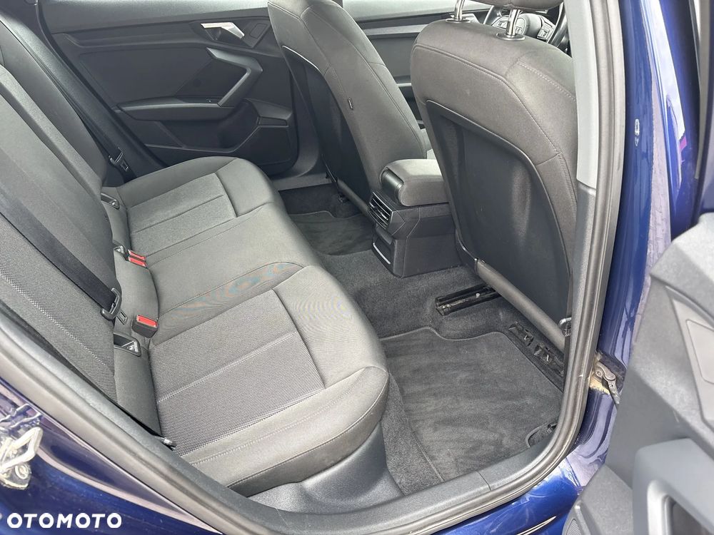 Audi A3 Sportback 30 TDI S tronic - 14