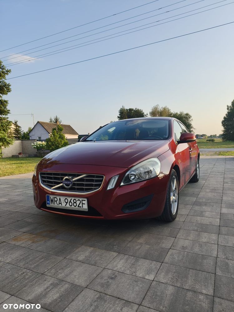 Volvo S60 D3 Momentum - 1