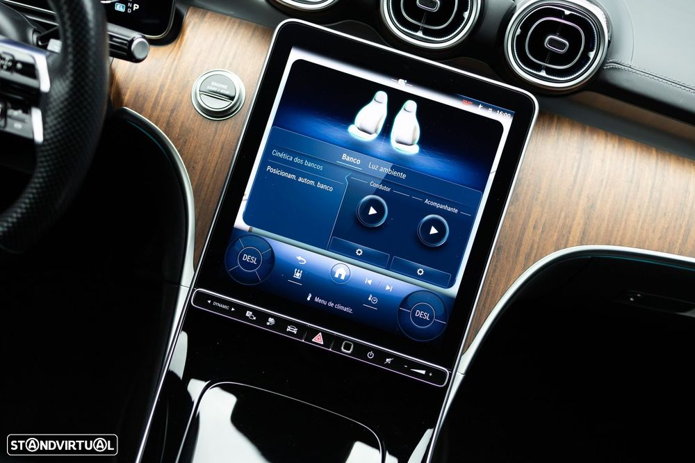 Mercedes-Benz C 300 e AMG Line - 34