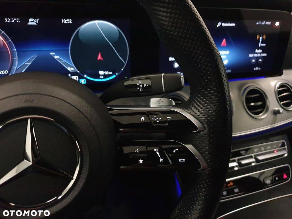 Mercedes-Benz Klasa E 300 de 4Matic 9G-TRONIC AMG Line - 12