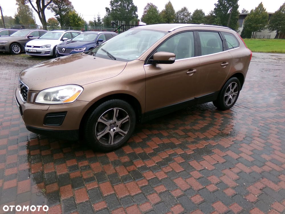 Volvo XC 60 D5 AWD - 1