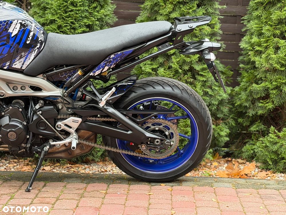 Yamaha MT - 19
