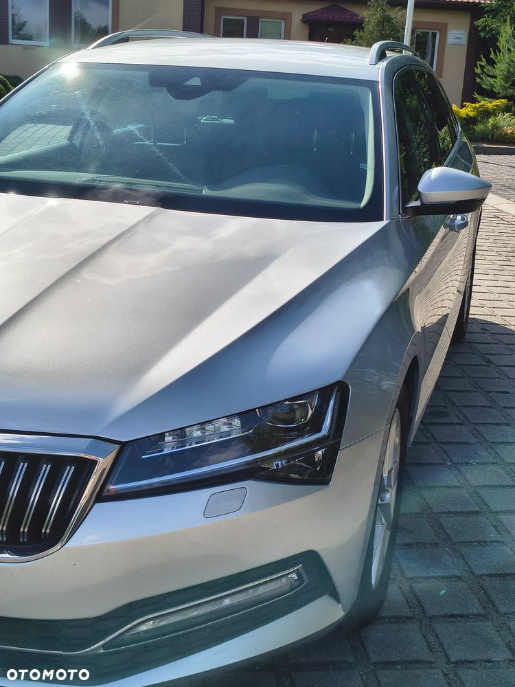 Skoda Superb 2.0 TDI DSG Premium Edition - 14