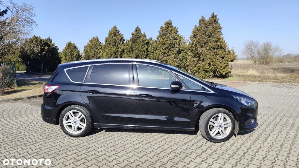 Ford S-Max 2.0 TDCi Titanium PowerShift - 7