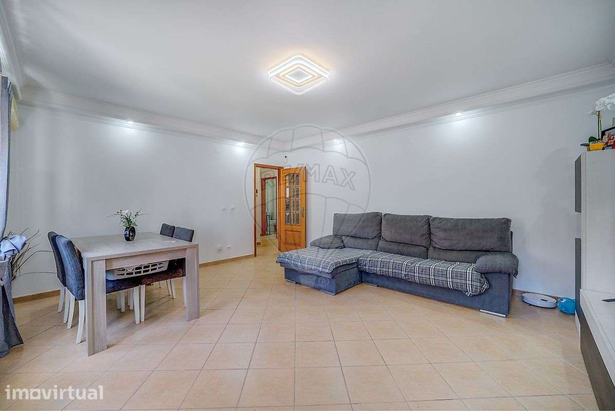 Apartamento T3 para venda na Quinta do Conde - Grande imagem: 2/31