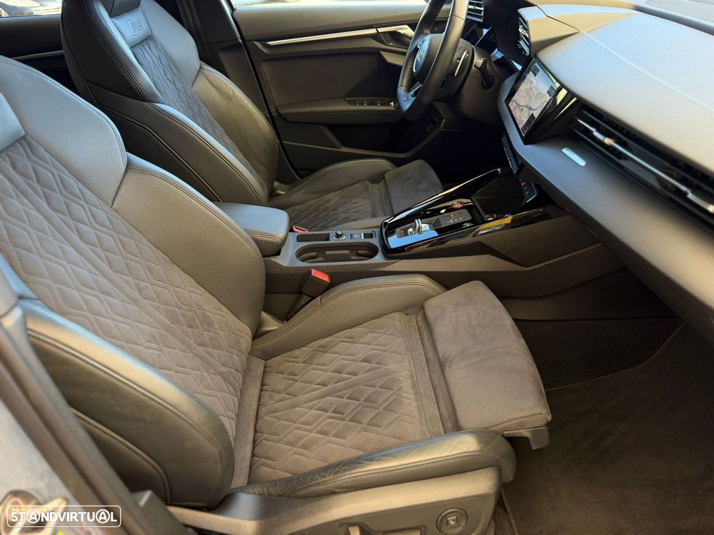 Audi RS3 Limousine - 58