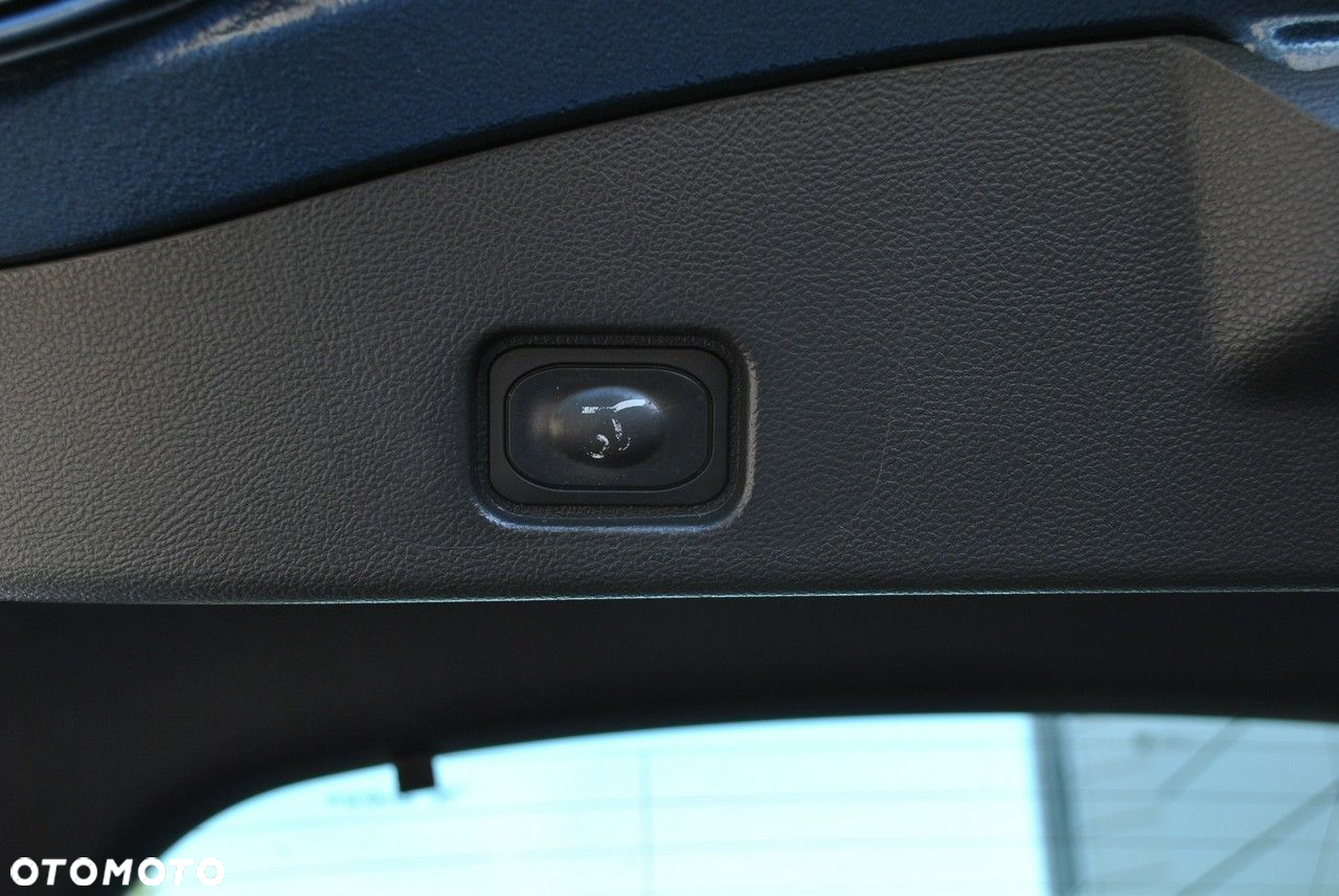 Ford Mondeo 2.0 EcoBlue Titanium - 11