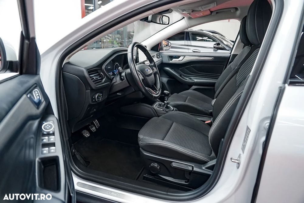 Ford Focus 1.5 TDCi DPF Start-Stopp-System Titanium - 4