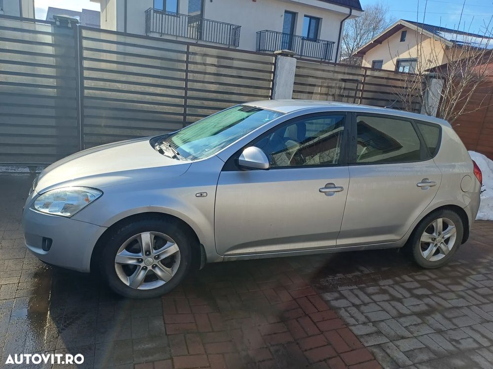 Kia Ceed Cee'd 1.4 GSL Best - 2