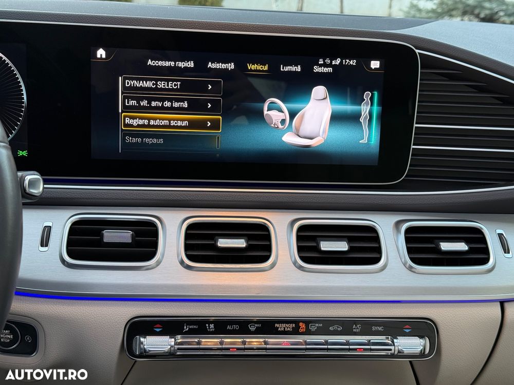 Mercedes-Benz GLE 300 d 4MATIC - 33