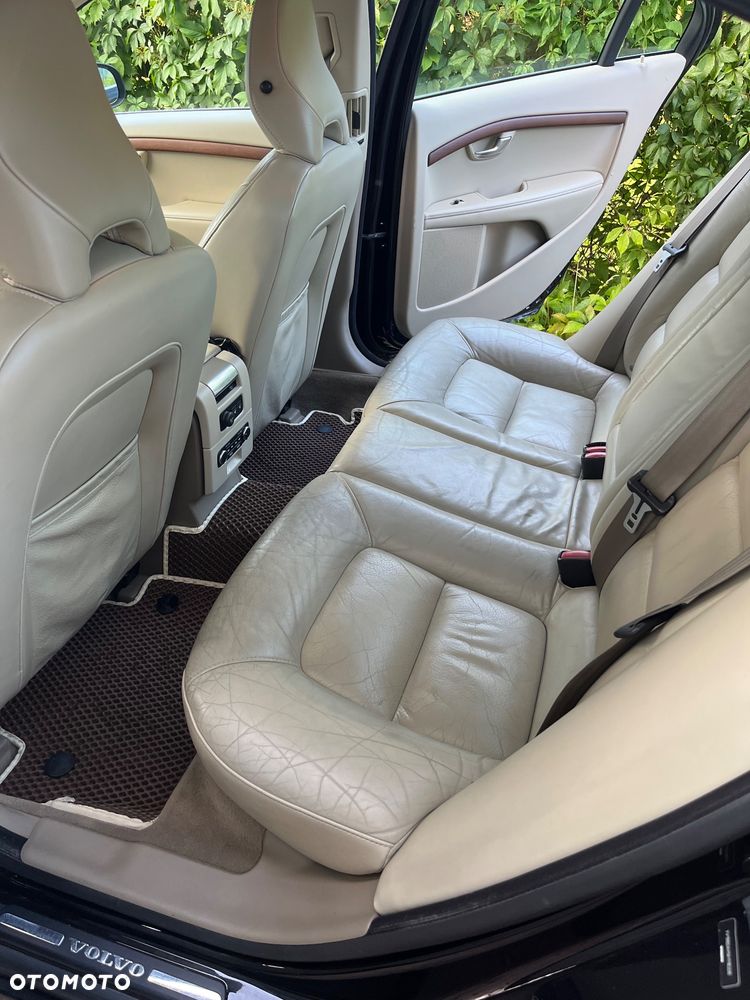 Volvo S80 - 12