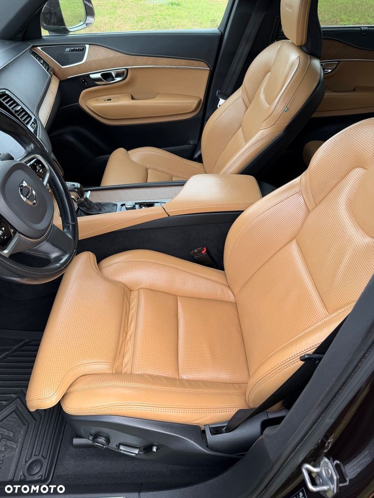 Volvo XC 90 D5 AWD Inscription 7os - 6