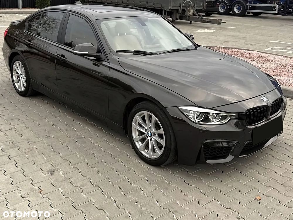 BMW 320I
