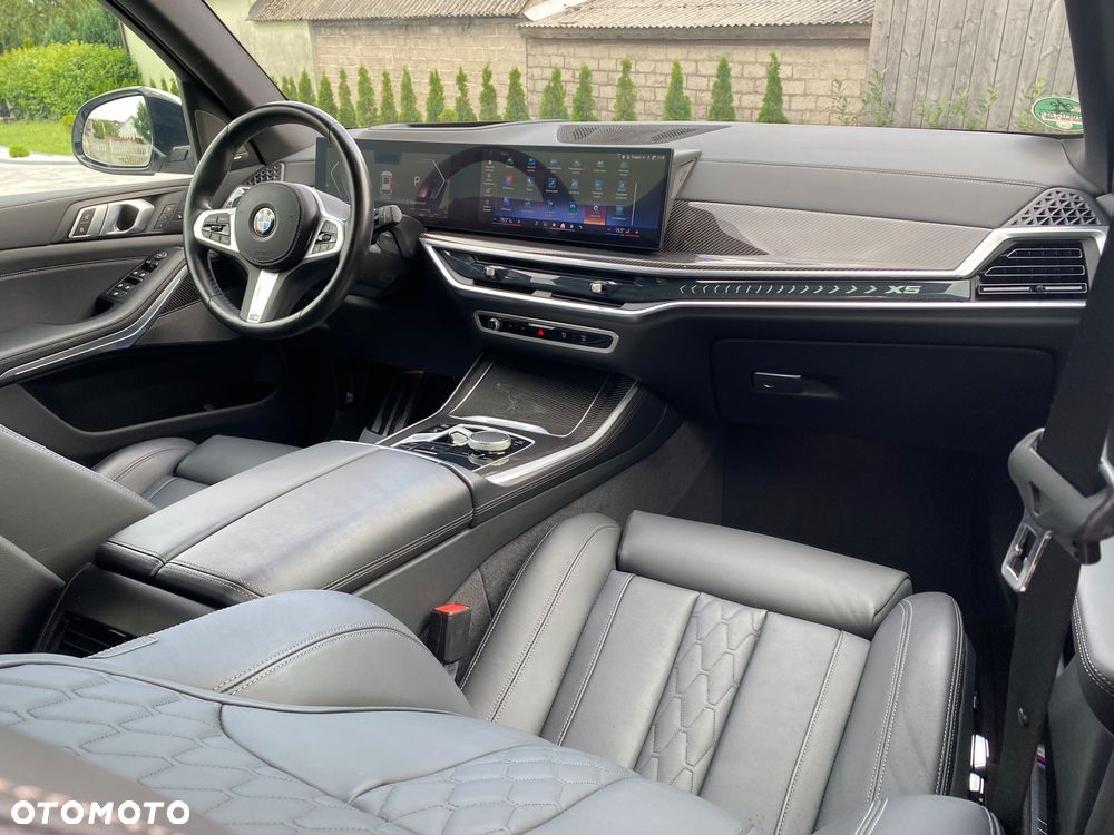 BMW X5 xDrive40d - 24