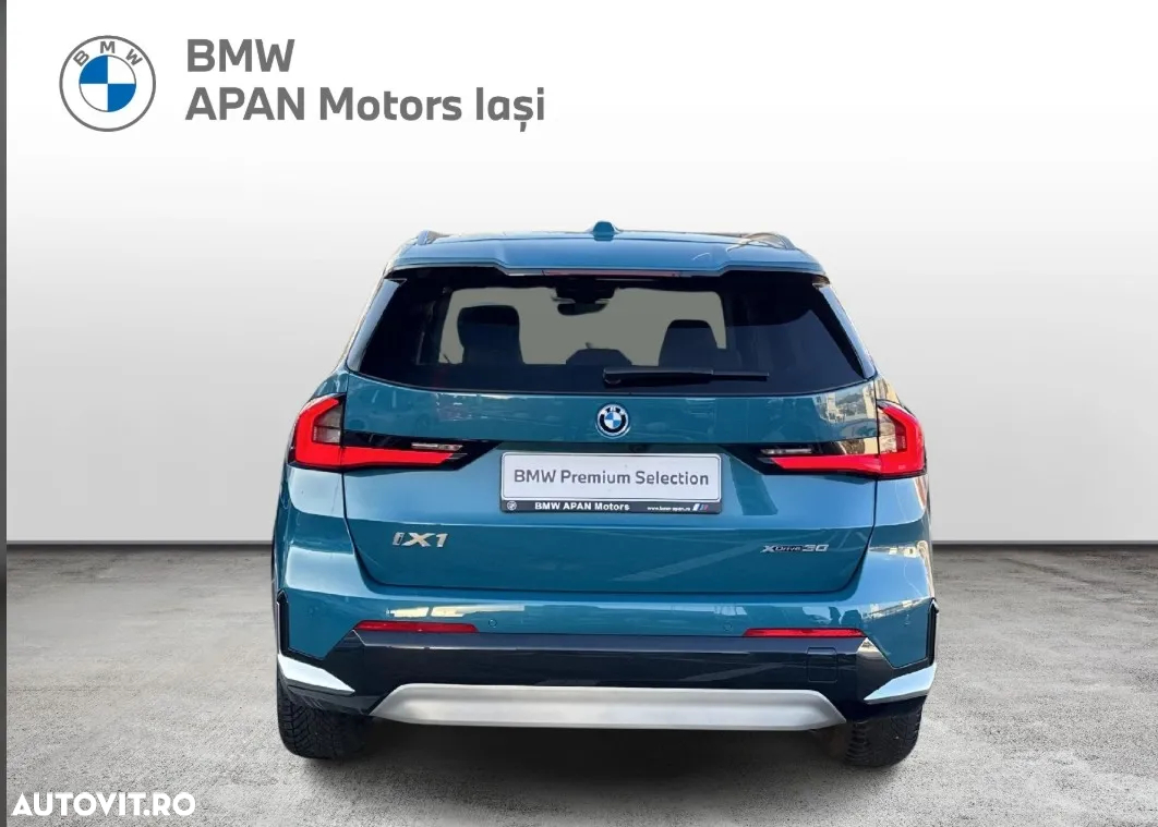 BMW iX1 xDrive30 - 4
