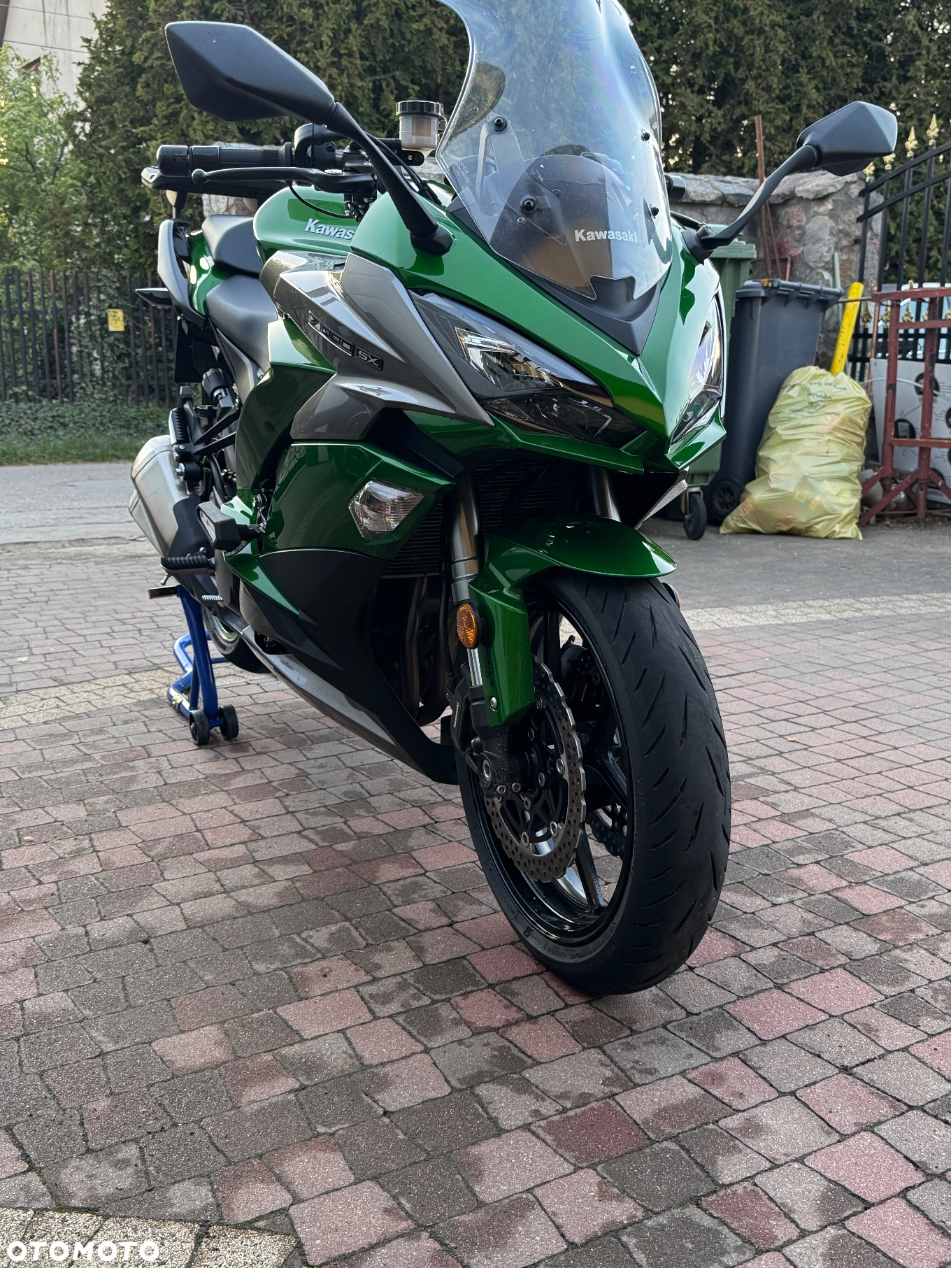 Kawasaki Ninja 1000 SX - 26