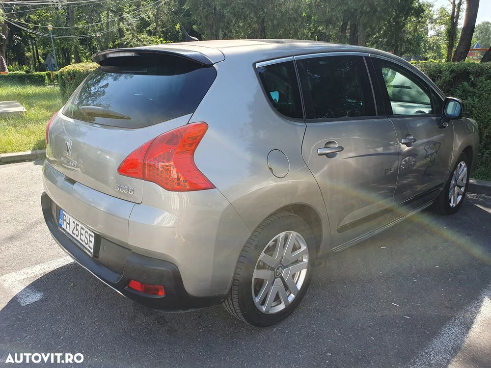 Peugeot 3008 HYbrid4 2.0 HDI FAP BMP - 6