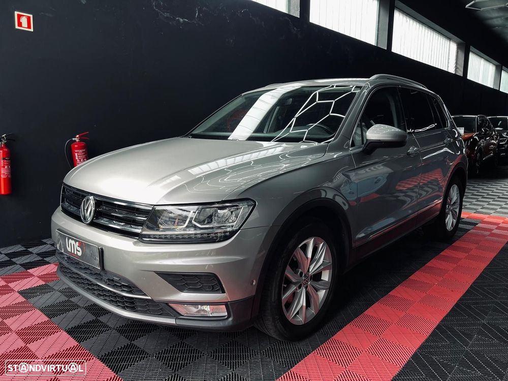VW Tiguan 2.0 TDI Confortline DSG - 4
