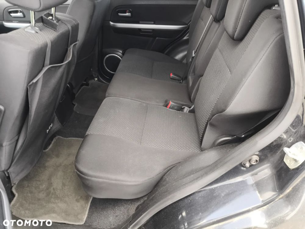 Suzuki Grand Vitara - 9