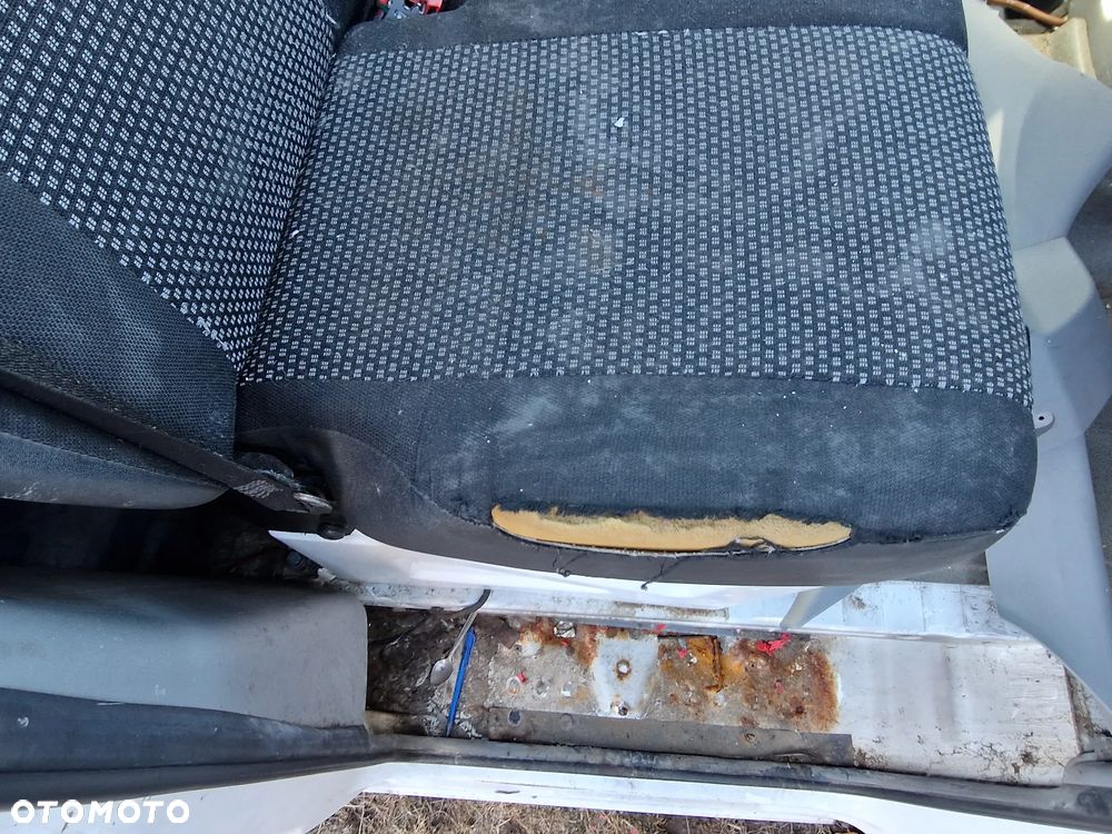 FOTEL ŁAWKA MERCEDES SPRINTER 906 VW CRAFTER - 9