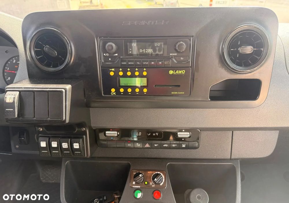 Mercedes-Benz Sprinter 2.1 Autobus 24 miejsca MIDCITY - 12