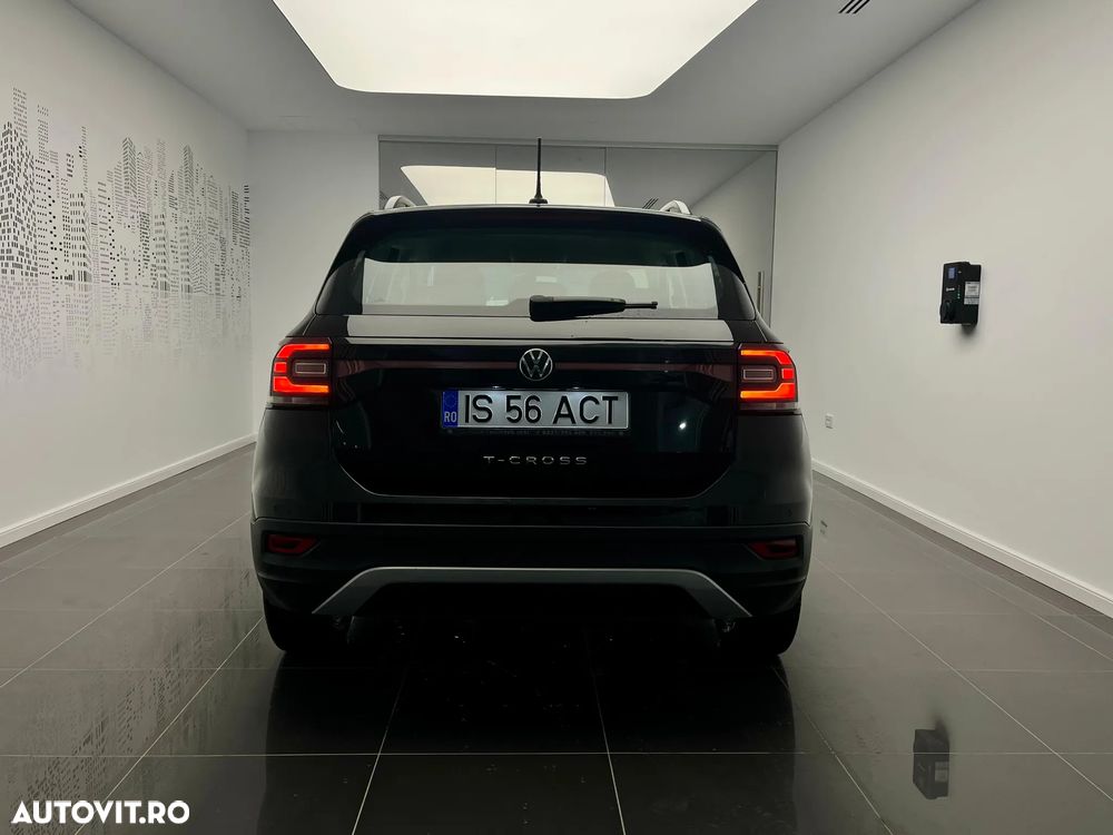 Volkswagen T-Cross - 5