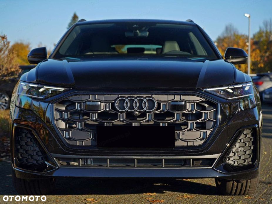 Audi Q8 - 7