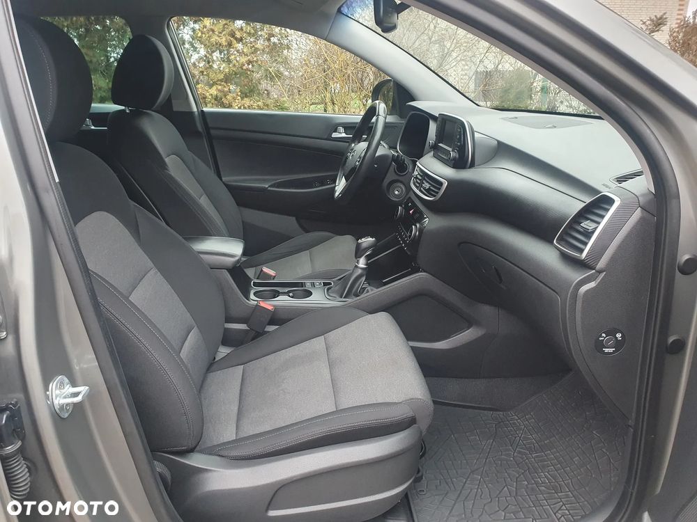 Hyundai Tucson 1.6 GDI BlueDrive Comfort 2WD - 20