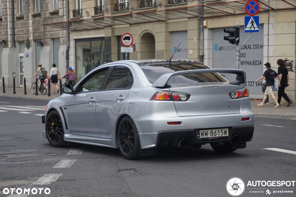 Mitsubishi Lancer Evolution - 6