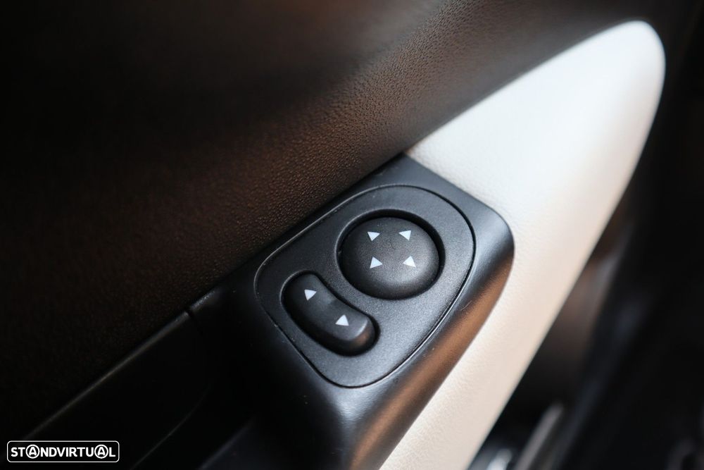 Fiat 500 1.0 Hybrid Dolcevita - 30