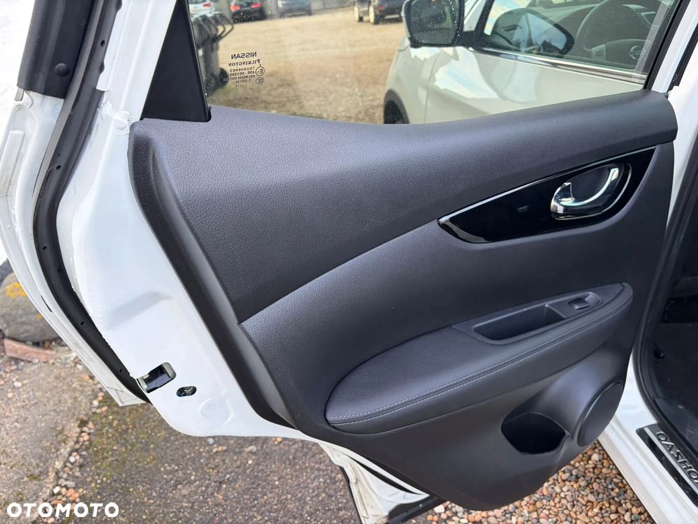 Nissan Qashqai 1.6 DIG-T N-Tec - 6