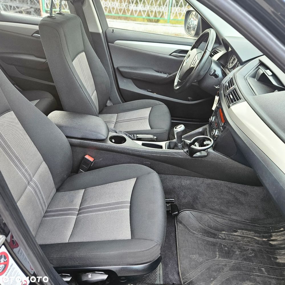 BMW X1 - 16