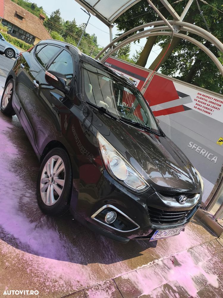 Hyundai ix35 2.0 CRDI 4WD Comfort - 2