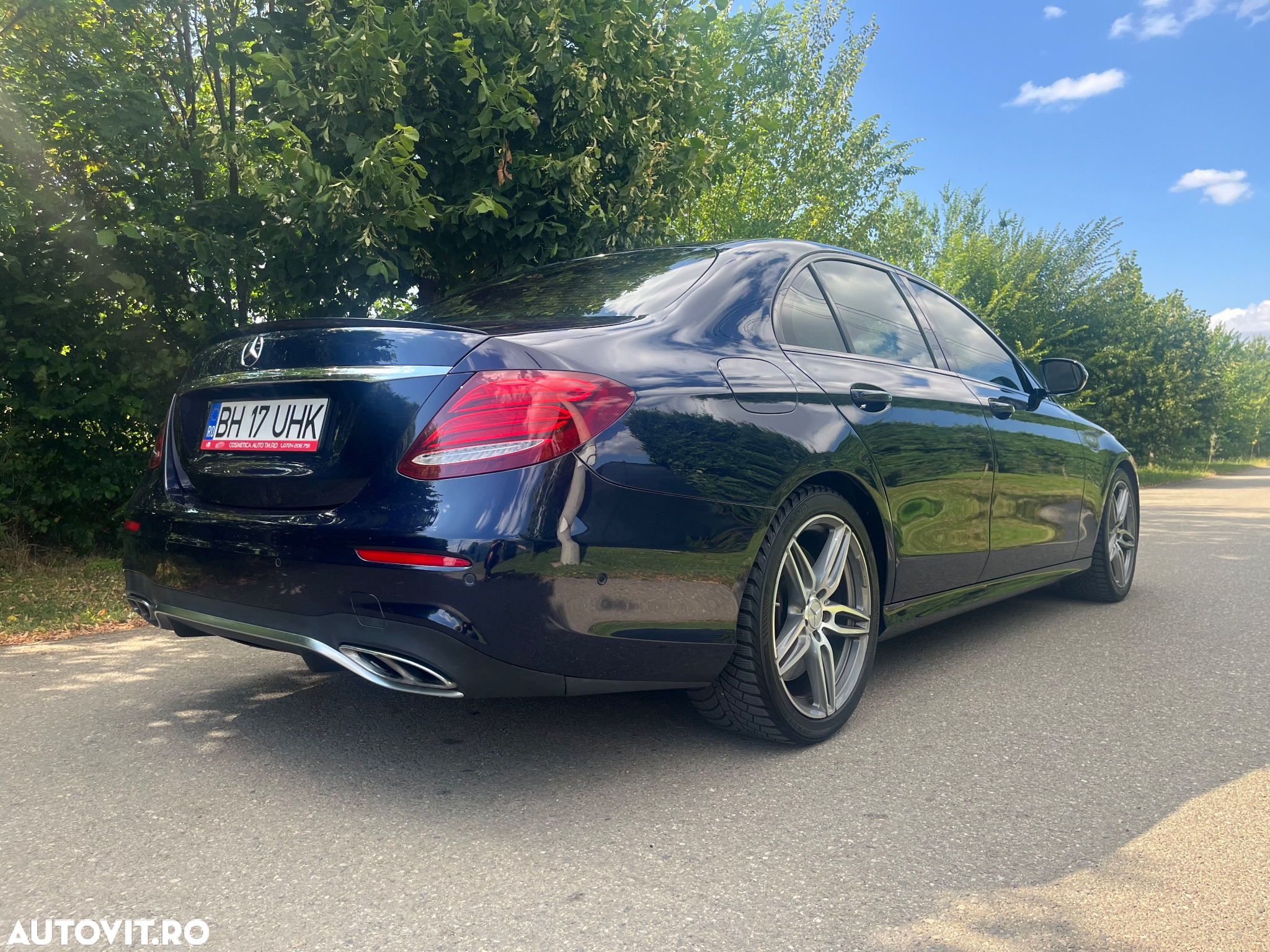 Mercedes-Benz E 43 AMG 4Matic 9G-TRONIC - 16