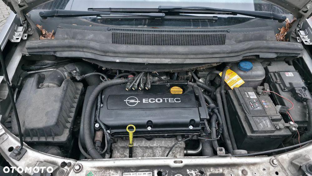 Opel Zafira 1.8 - 11