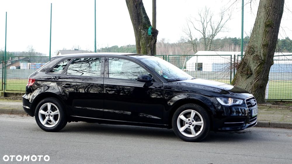 Audi A3 Sportback - 37