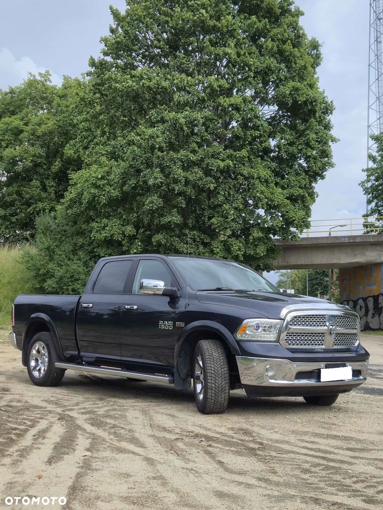 Dodge RAM 5.7 4x4 - 8