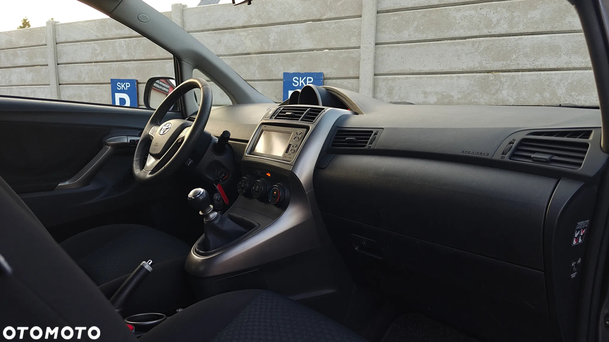 Toyota Verso 2.0 D-4D Luna - 32