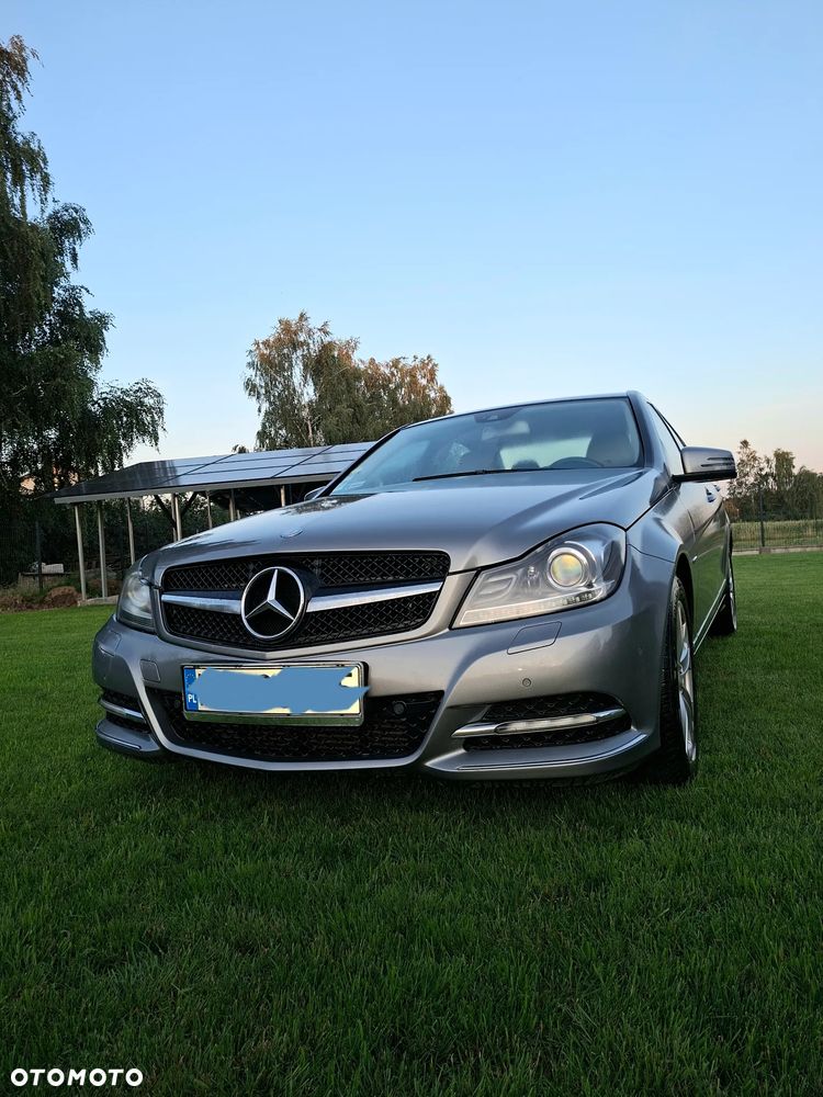 Mercedes-Benz Klasa C 200 CDI BlueEff Avantgarde - 1