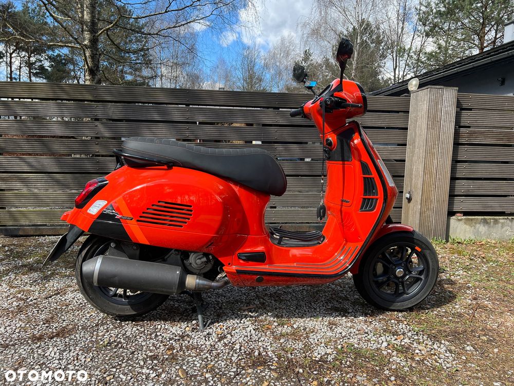 Vespa GTS - 1