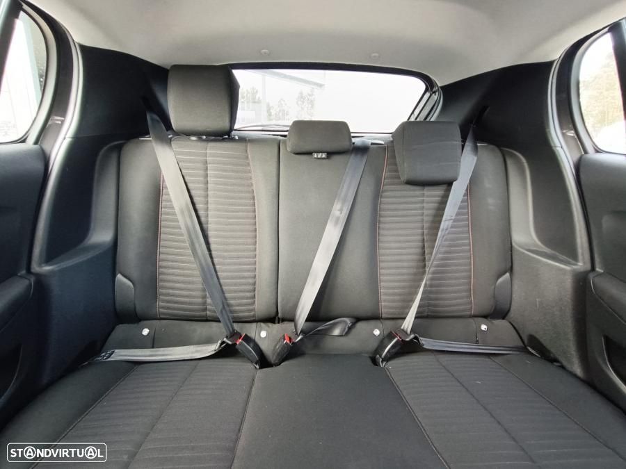 Peugeot 208 1.6 BlueHDi Style - 12