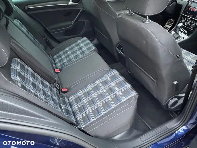 Volkswagen Golf 1.4 GTE Plug-In-Hybrid DSG - 14