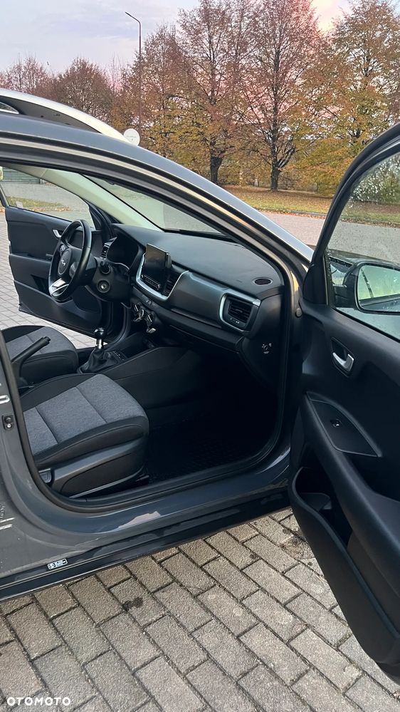 Kia Stonic 1.2 M - 16
